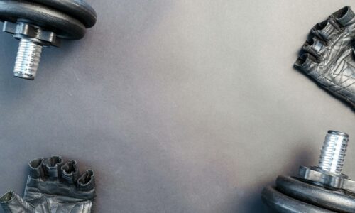 Suplementacja w treningu siłowym – co naprawdę działa?